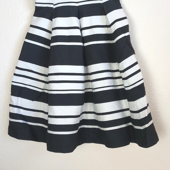 Kate Spade Women's Cape Stripe Cocktail Dress Black White Stripe Size 0 - Picture 6 of 16